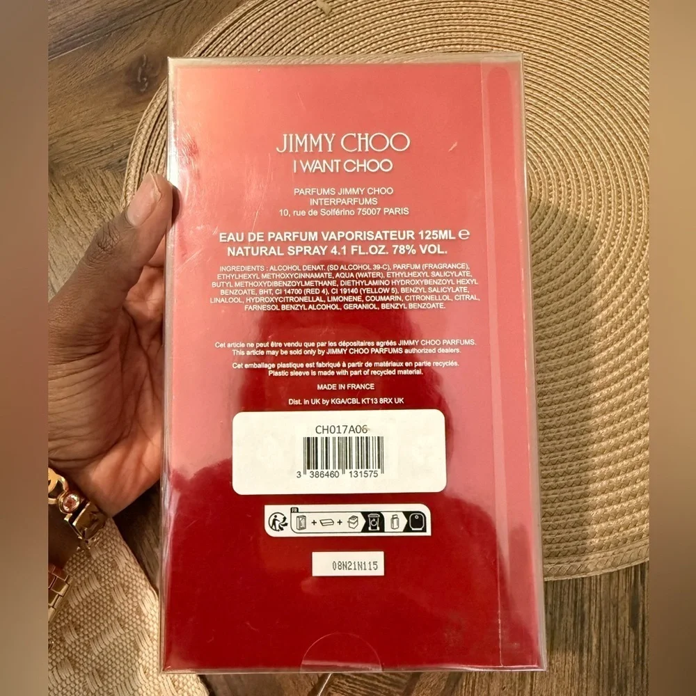 Jimmy Choo elegant fragrance